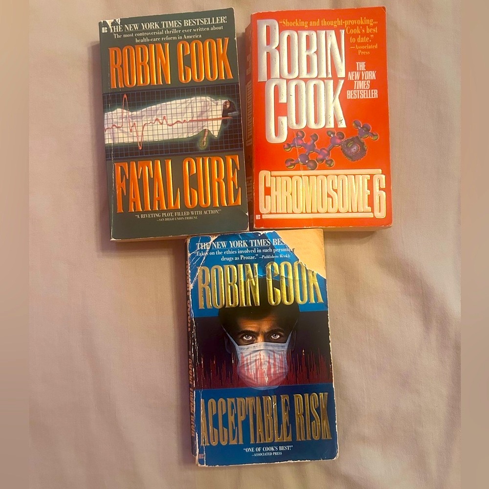 Robin Cook Thriller Book Set
